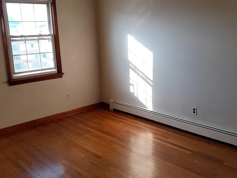 24 Mahar Ave — Photo 5