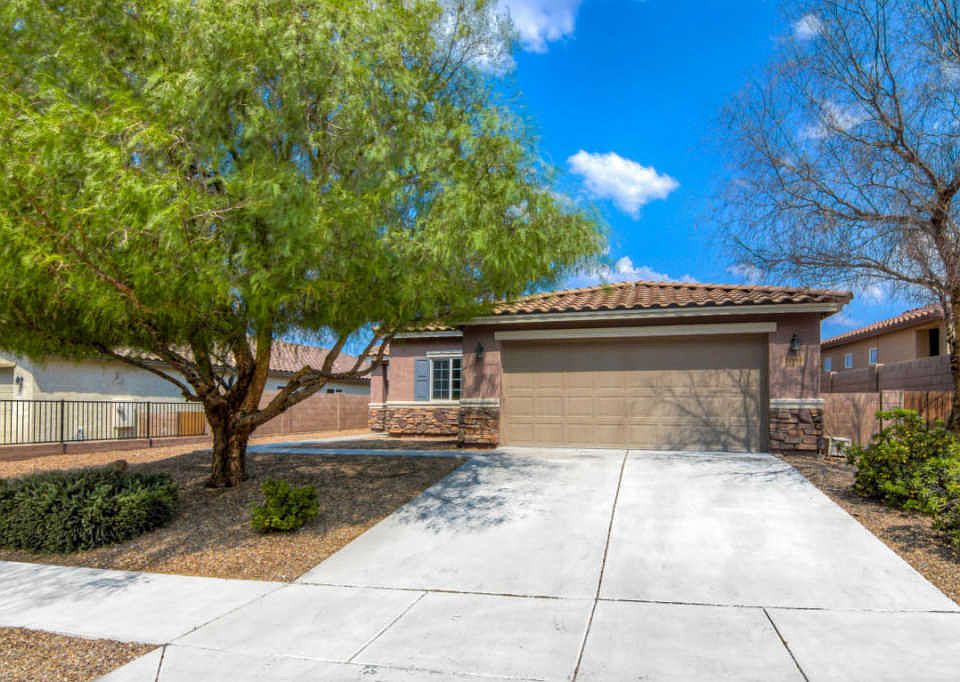 1st image of 17161 S Mesa Shadows Dr