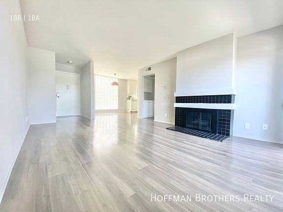 2nd image of 5107 Inglewood Blvd #106