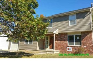 30 Sunset Dr, Clementon, NJ 08021