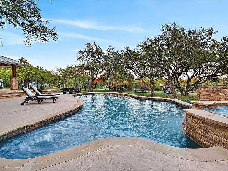 301 Medlin Creek Loop — Photo 1