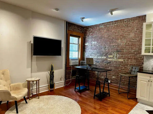 875 Boulevard E #36, Weehawken, NJ 07086