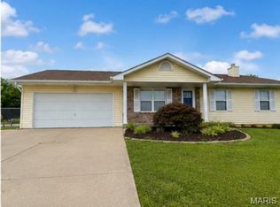 103 Castlewood Dr, Troy, MO 63379