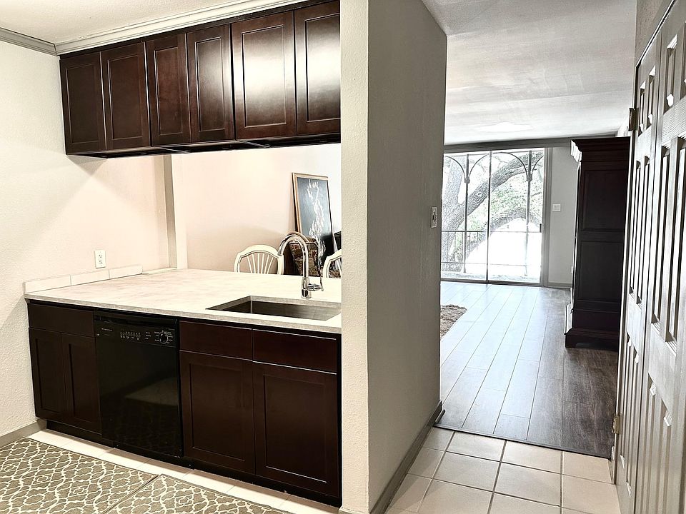 1st image of 3300 Yorktown St APT 22