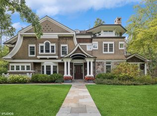 624 Pine Ln, Winnetka, IL 60093