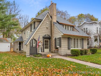 606 S Franklin St, Greenville, MI, 48838