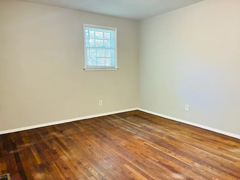 5015 Grapevine Dr — Photo 18