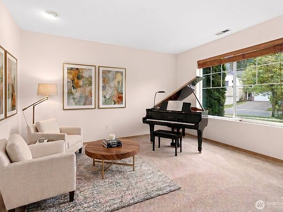 4th image of 7713 85th Avenue NE