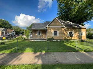 403 E Division St, Decatur, IL 62526