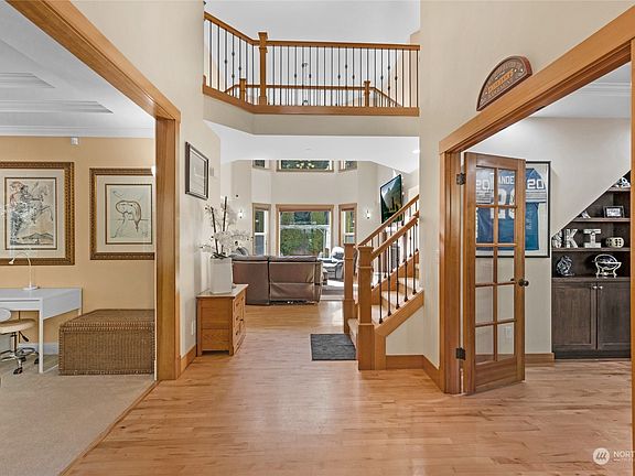 5th image of 22658 NE Old Woodinville-Duvall Road