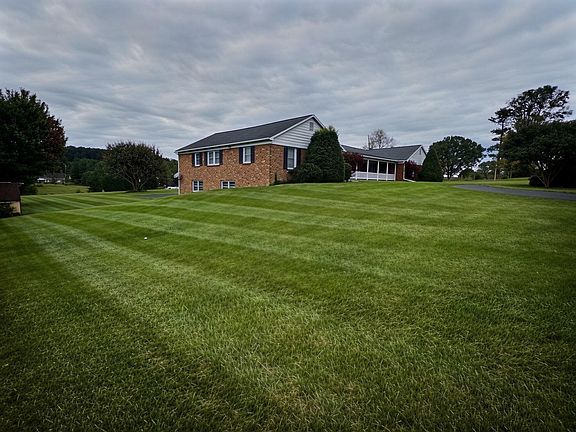 2nd image of 5248 Cross Keys Rd