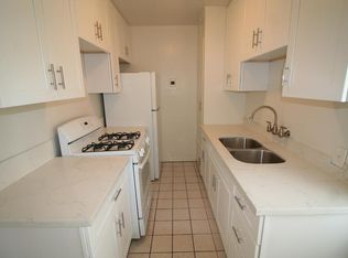 1336 Berkeley St APT 4, Santa Monica, CA 90404