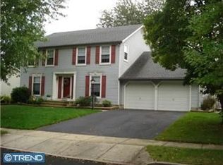 13 Dorado Rd, Laurel Springs, NJ 08021