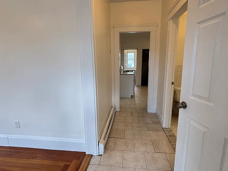 59 Myrtle St #1 — Photo 3