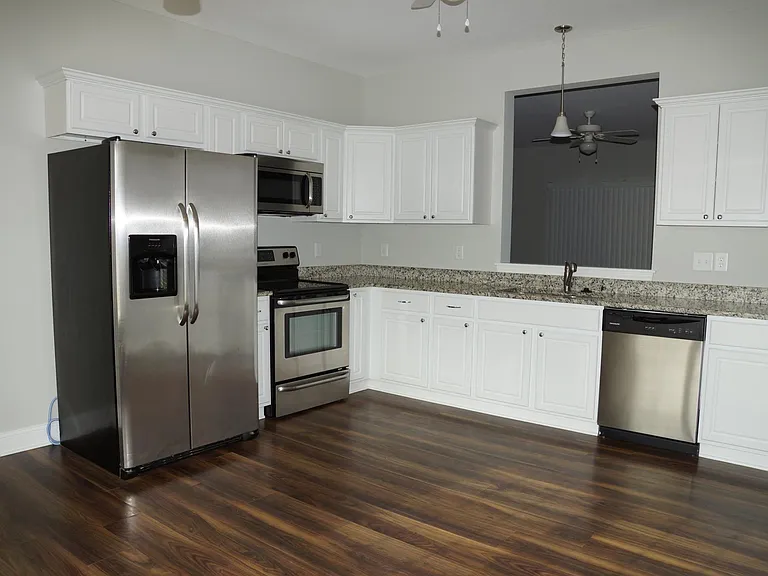 2344 Chavis Dr #B — Photo 4