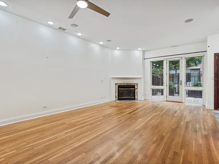 2910 N Commonwealth Ave #3 — Photo 6