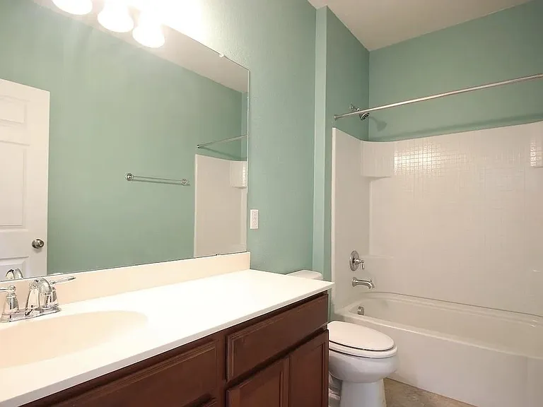 3005 Angelina Ct — Photo 13