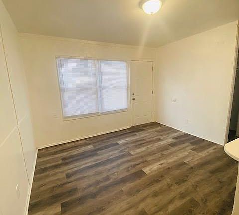 2nd image of 5350 W Broadway St #5