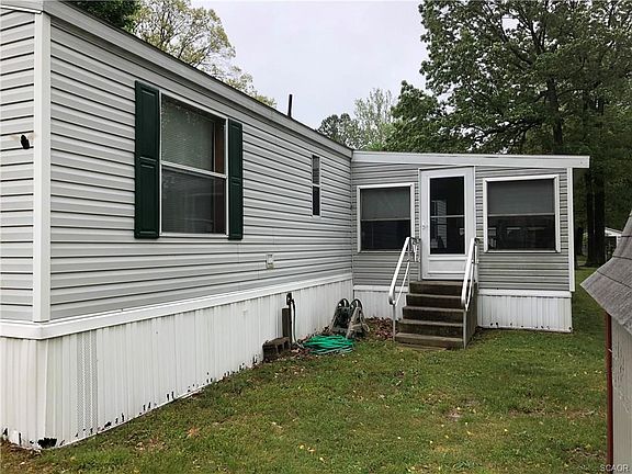 3rd image of 32781 Vera Ln