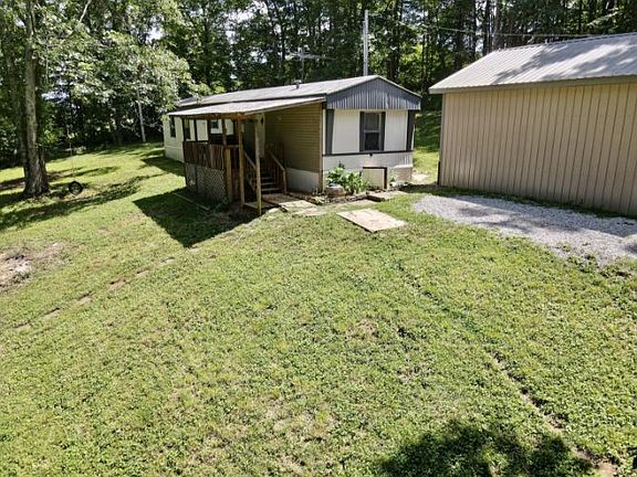 3rd image of 1662 Sand Springs Rd