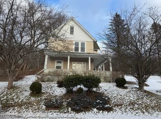 34 Wilson St, Factoryville, PA 18419