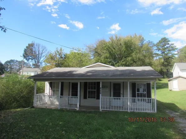 826 Rogers St, Clinton, TN 37716