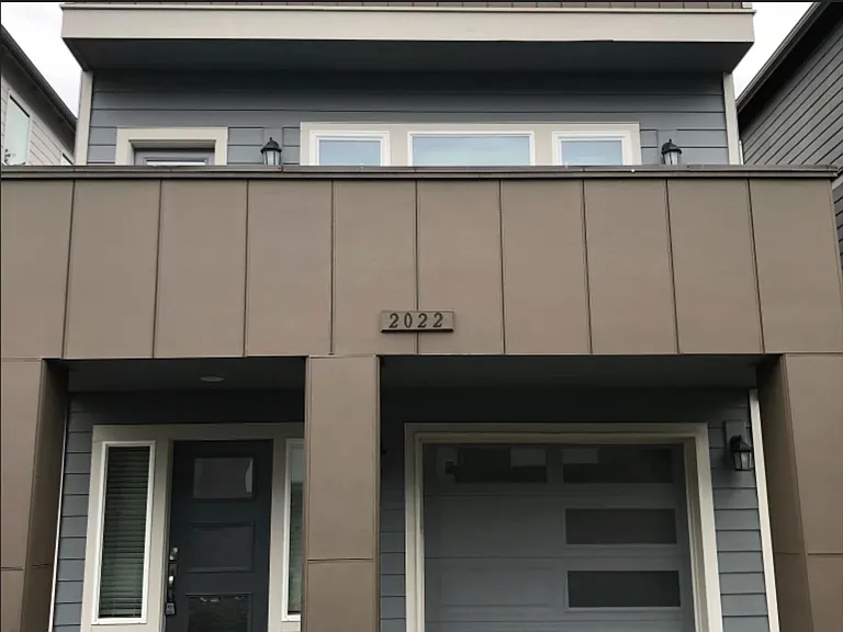 2022 130th Pl SW — Photo 1