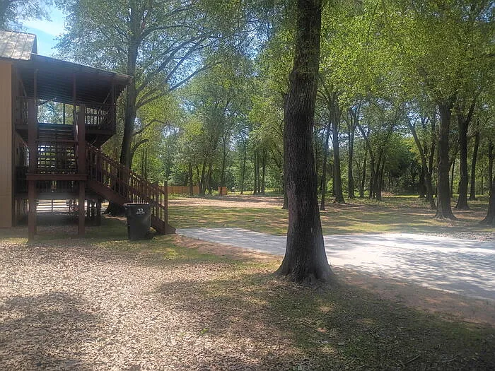 738 Old Pin Oak Rd — Photo 28