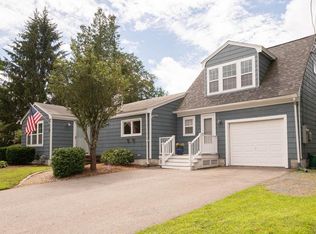 27 Margaret Rd, South Hamilton, MA 01982