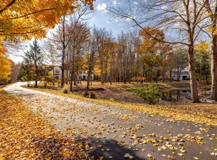 84 Stratham Heights Rd, Stratham, NH 03885