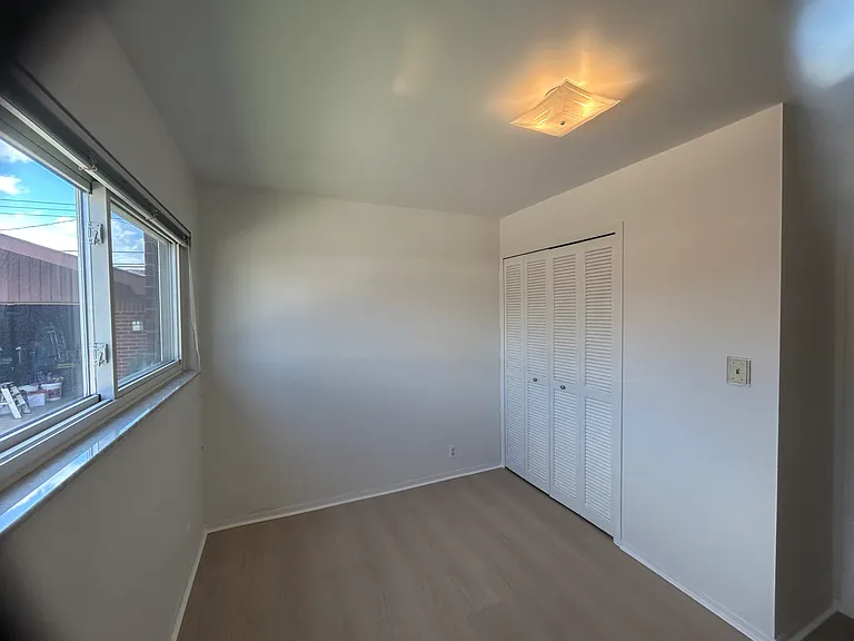 30124 Garry Ave — Photo 9