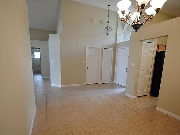 5th image of 433 Mainsail Ct