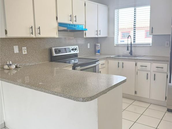 6215 W 22nd Ct APT 25