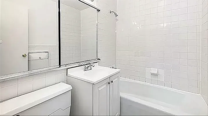 Rented by REAL New York | media 27