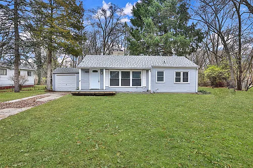 21040 Delaware St Photo 1