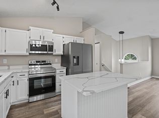 9141 Juniper Ln, Covington, KY 41017