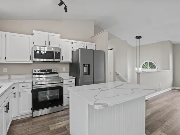 9141 Juniper Ln, Covington, KY 41017