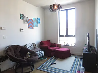 Rented by Rennit Inc.