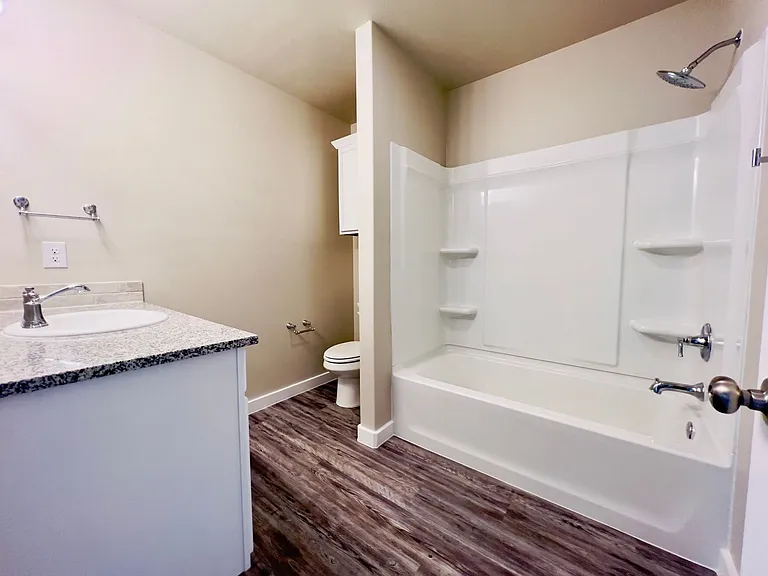 3208 Abbeville Ave — Photo 14
