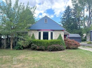 214 W Henderson Rd, Columbus, OH 43214