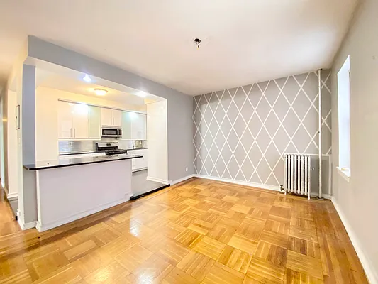 Rented by Bruma Realty LLC | media 16