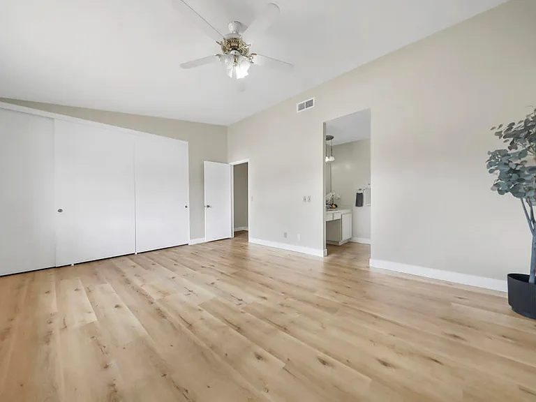 74237 Catalina Way — Photo 22