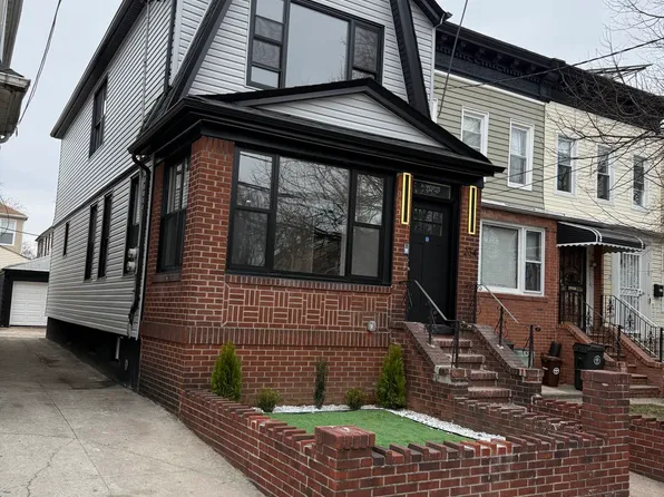 234 East 42nd Street image 1 of 39