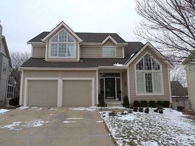 13206 Benson St, Overland Park, KS, 66213