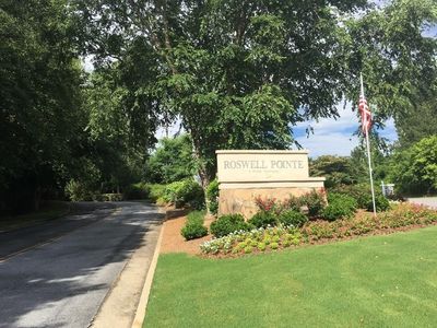 3406 Lake Pointe Cir, Roswell, GA, 30075