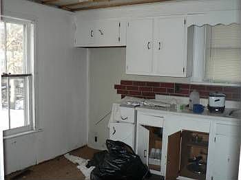 4th image of 21 Kelsey Ave