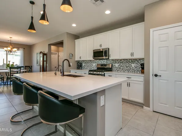 672 S 202ND Drive, Buckeye, AZ 85326