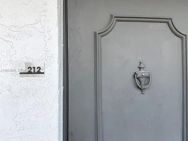 14185 SW 87th St #212A — Photo 14