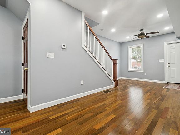 3rd image of 3607 4th St