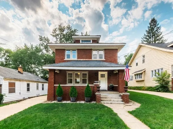 517 Eastern Ave NE, Grand Rapids, MI 49503